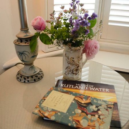 The Hollies Bed And Breakfast Uppingham Extérieur photo