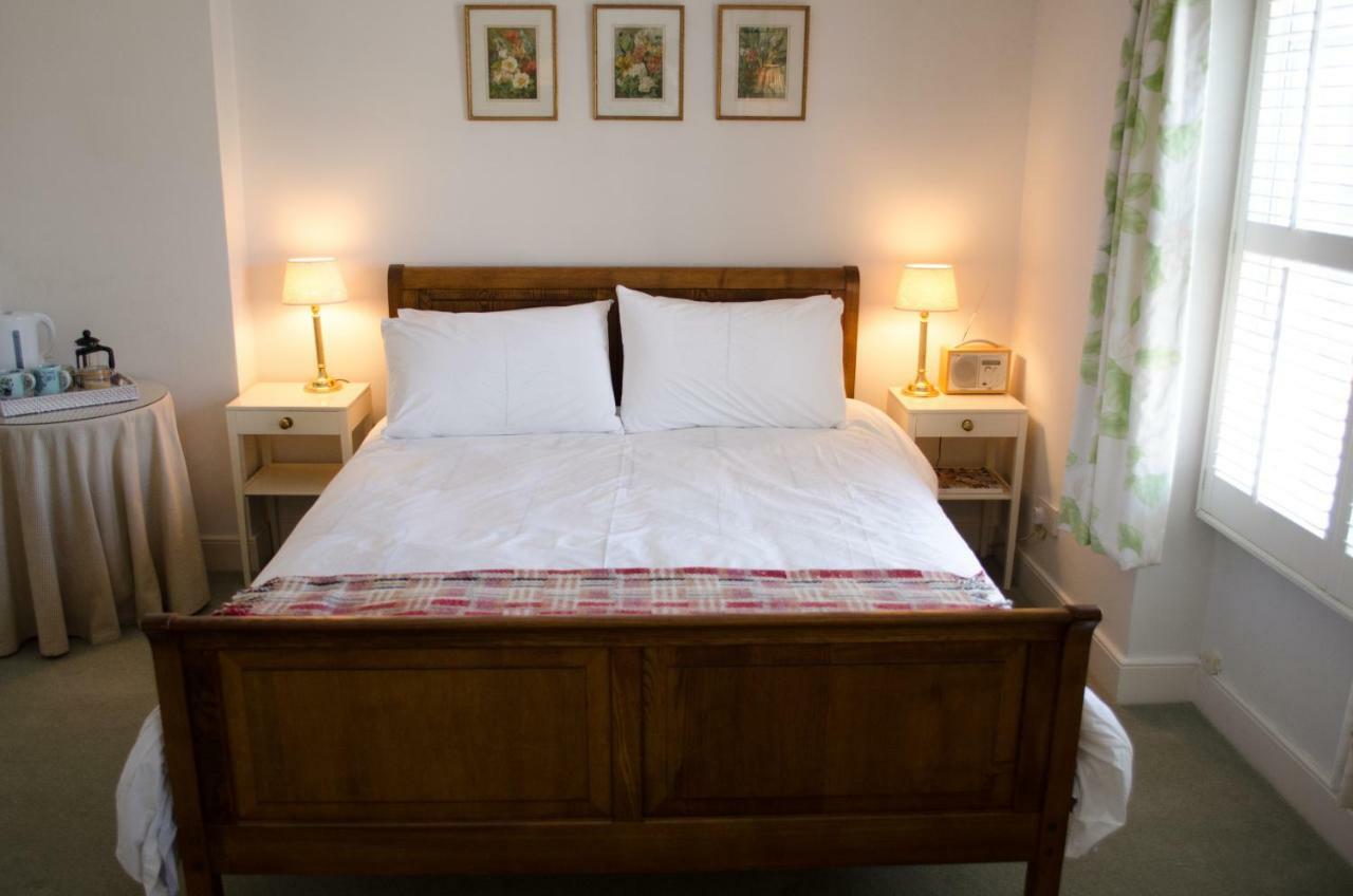 The Hollies Bed And Breakfast Uppingham Extérieur photo