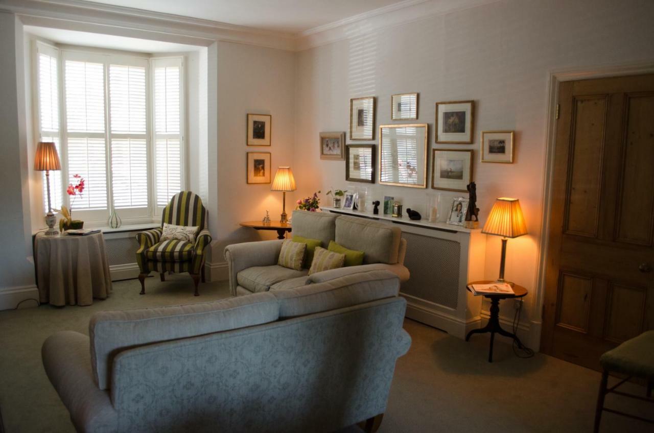 The Hollies Bed And Breakfast Uppingham Extérieur photo