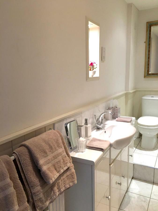 The Hollies Bed And Breakfast Uppingham Extérieur photo